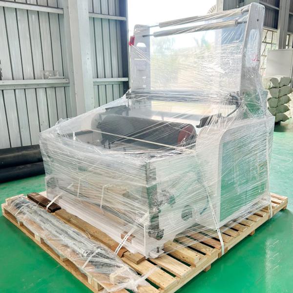 THILOGI đóng gói thiết bị sản xuất bao PE và túi vải định hình theo tiêu chuẩn quốc tế